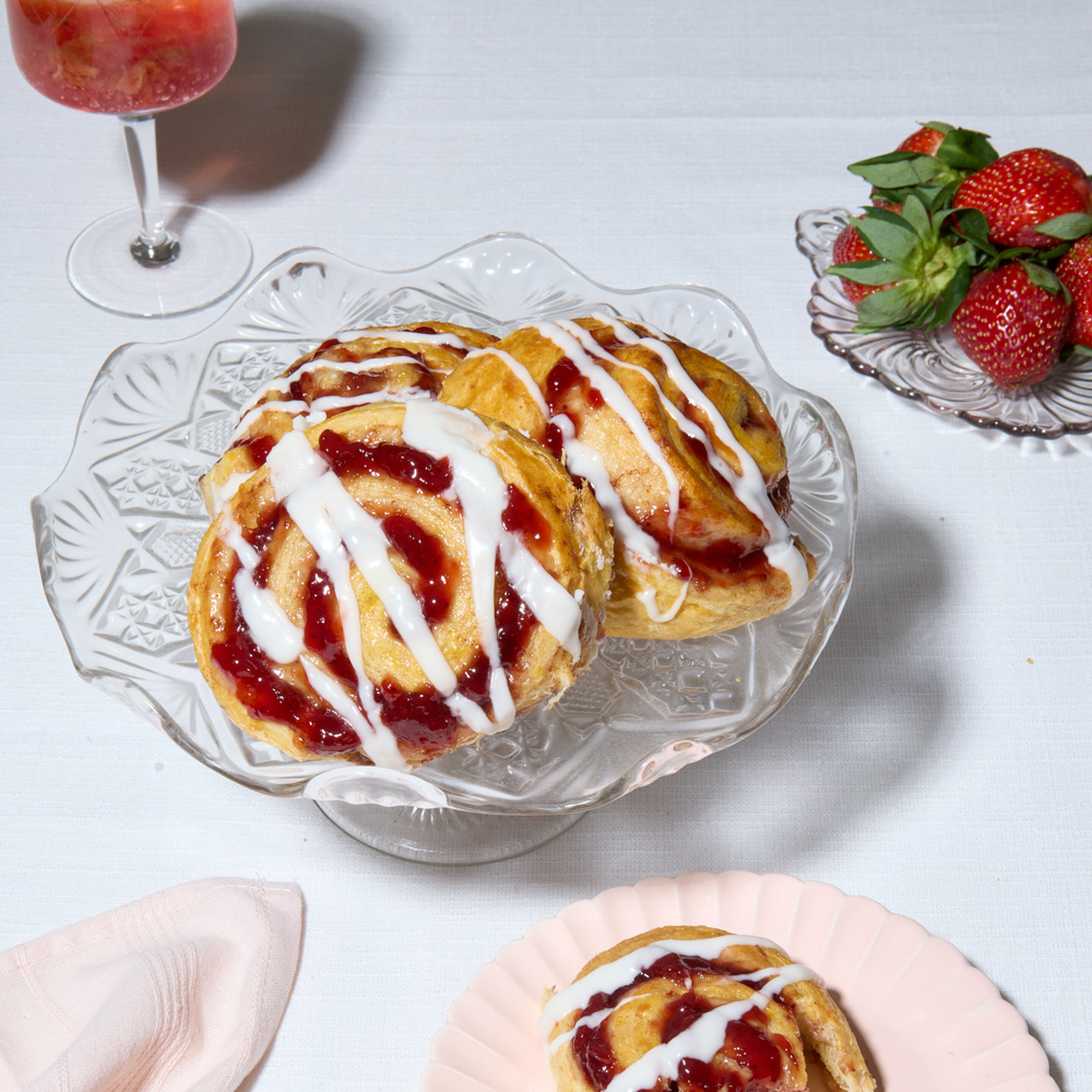 Strawberry Cinnamon Rolls