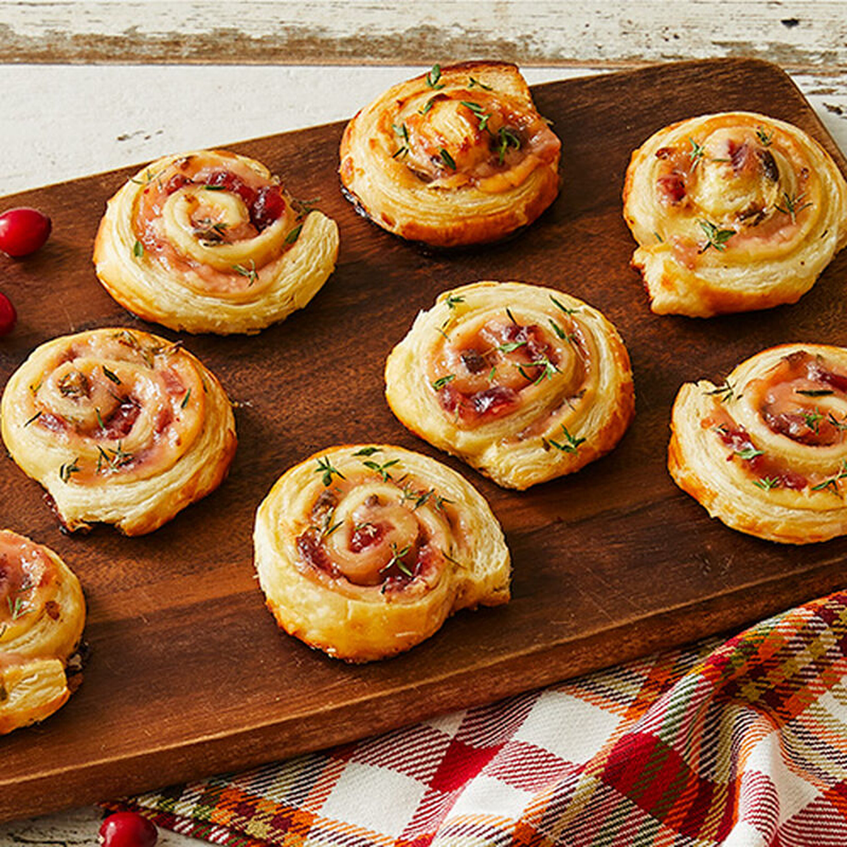 Hot Pepper Cranberry Spirals