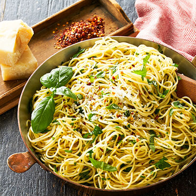 Aglio e Olio (Spaghetti with garlic, olive oil and Parmesan cheese)
