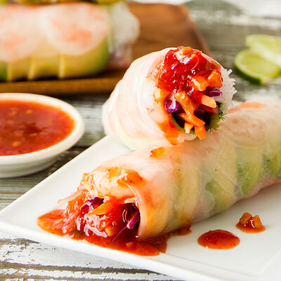 Fresh Spring Rolls with Sweet Chili Dipping Sauce