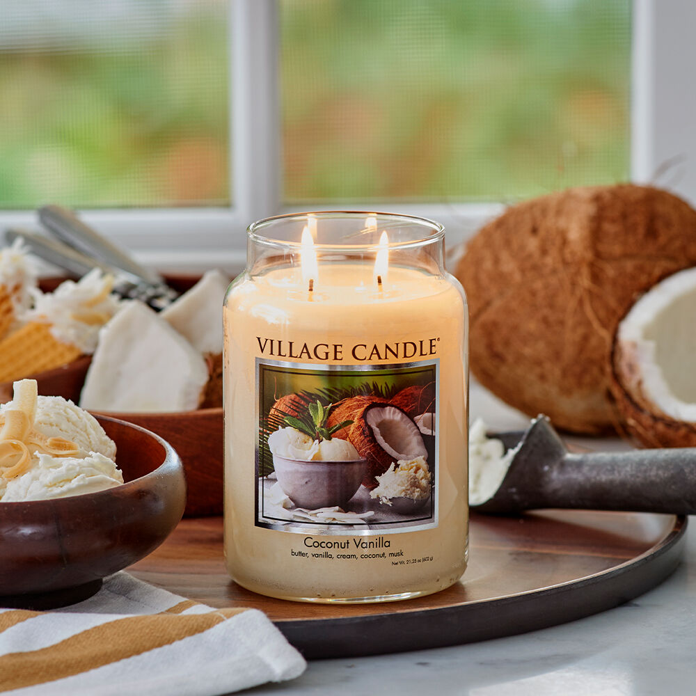 Coconut Vanilla Candle image number 3