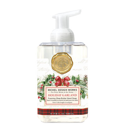 Holiday Garland Foaming Hand Soap