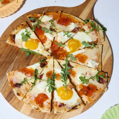 Hot Pepper Jelly Breakfast Pizza