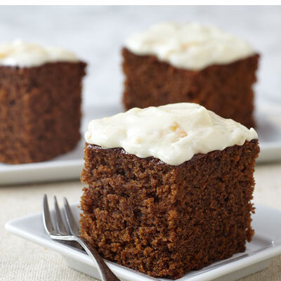 Old Fashioned Gingerbread Cake