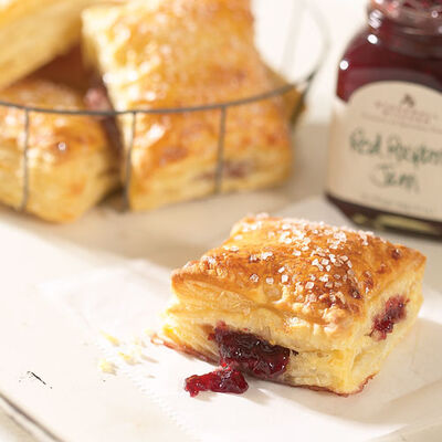 Jam Filled Flaky Puffs